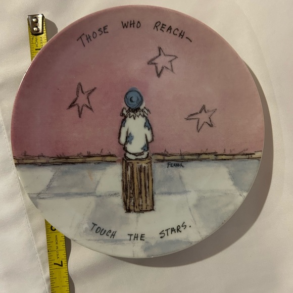 Decorative Plate for the Dreamers - Picture 3 of 3